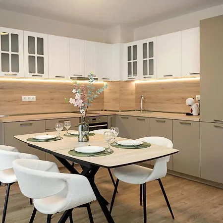 Apartment Casa Novara - Relax & Enjoy In By Flat Mаnаger Varna
