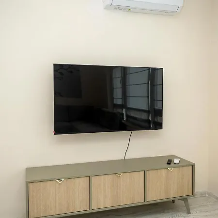 Casa Novara - Relax & Enjoy In By Flat Mаnаger * 瓦爾納