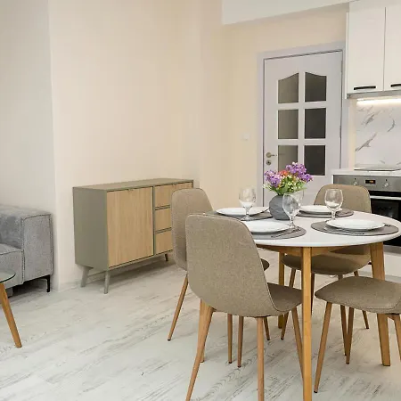 Casa Novara - Relax & Enjoy In By Flat Mаnаger * 瓦爾納